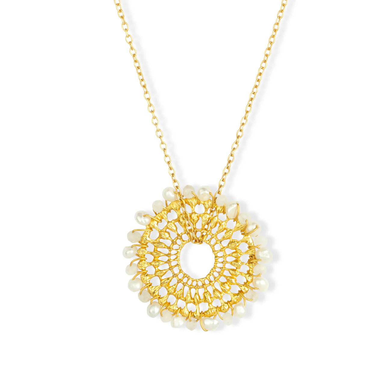 Woven Circle and Pearl Necklace