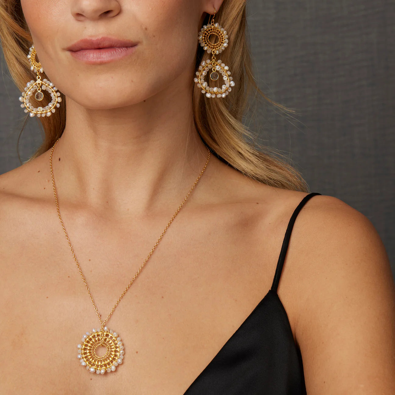 Woven Circle and Pearl Necklace